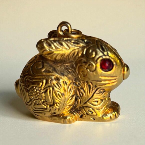 Vintage Max Factor Bunny Rabbit Solid Perfume Charm Aquarius Gold Tone Compact - Picture 2 of 11